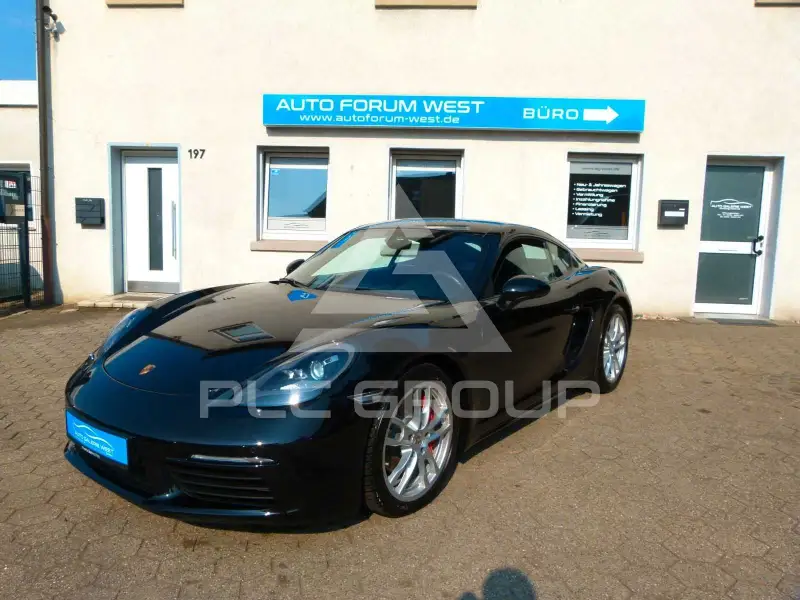 2017 Porsche Cayman