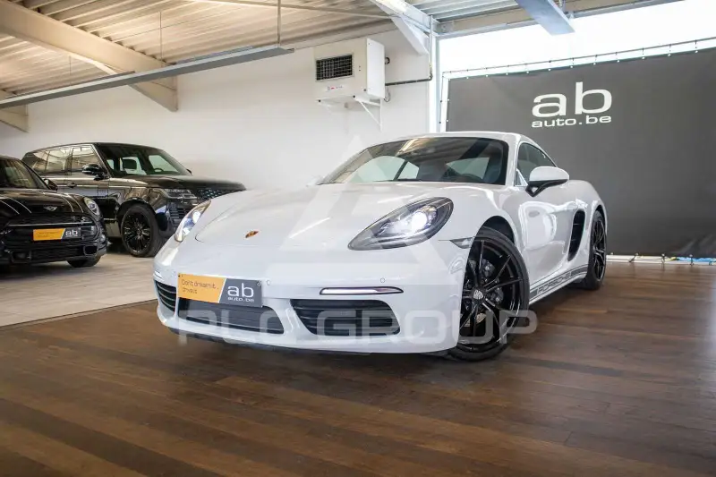 2017 Porsche Cayman