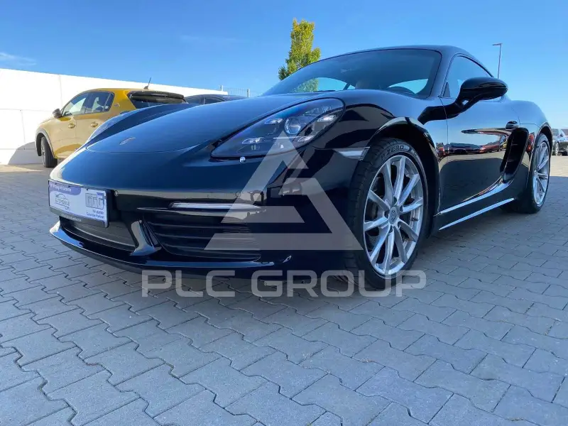 2017 Porsche Cayman