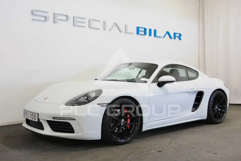 2017 Porsche Cayman