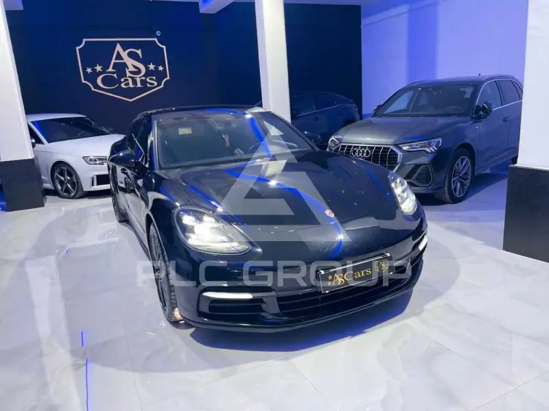 2017 Porsche Panamera