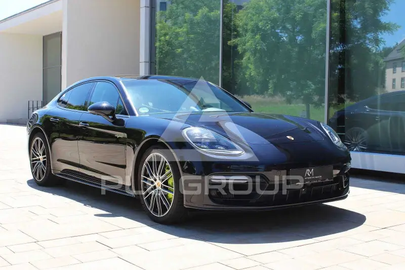 2017 Porsche Panamera