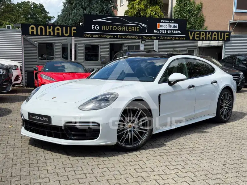 2017 Porsche Panamera