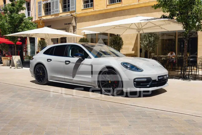 2017 Porsche Panamera
