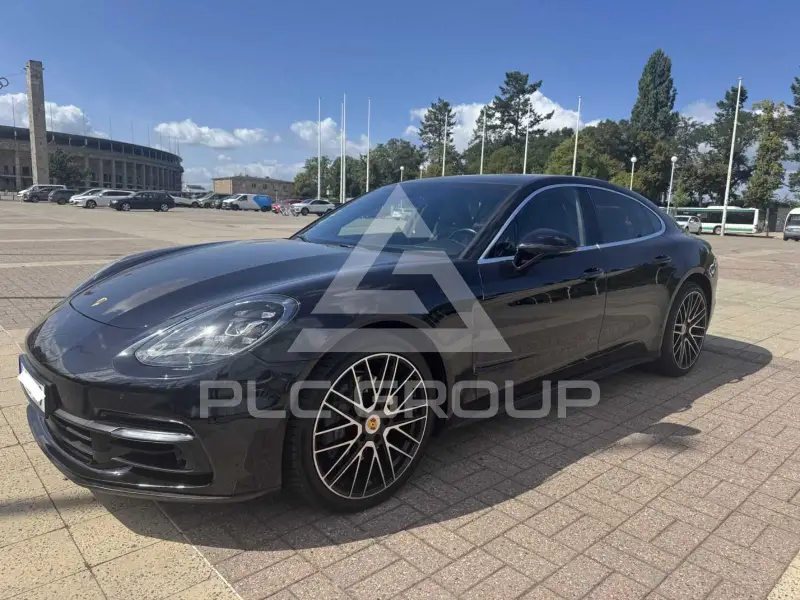 2017 Porsche Panamera