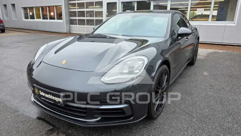 2017 Porsche Panamera