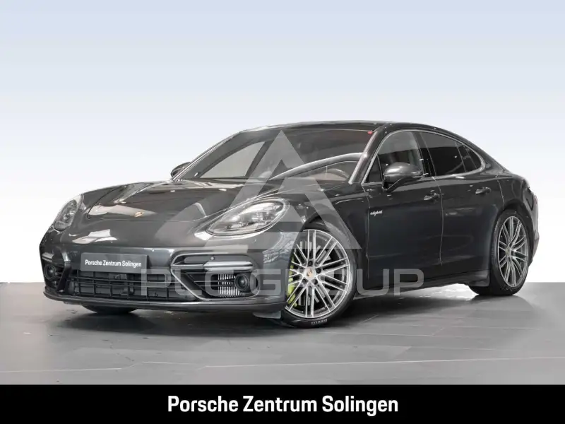 2017 Porsche Panamera