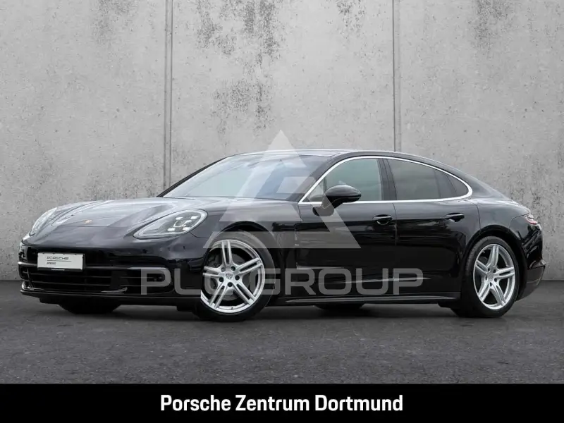2017 Porsche Panamera