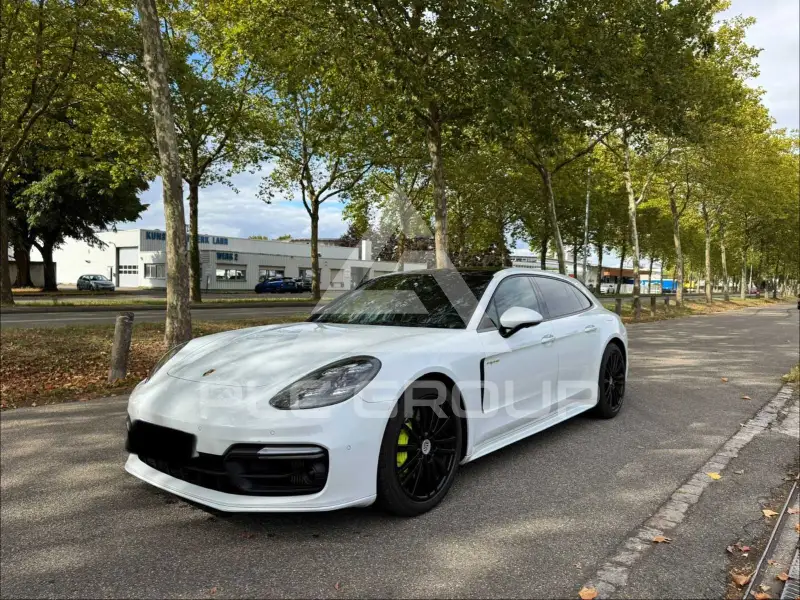 2017 Porsche Panamera