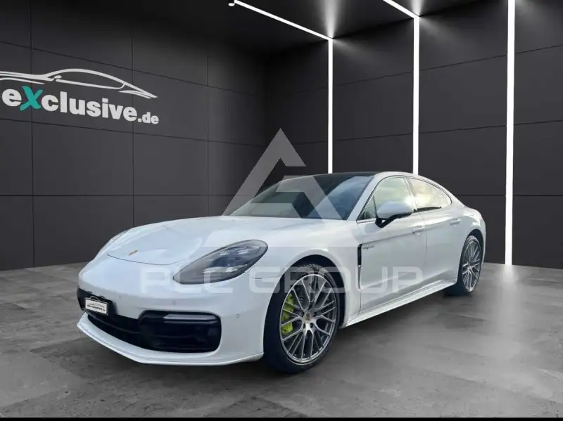 2017 Porsche Panamera