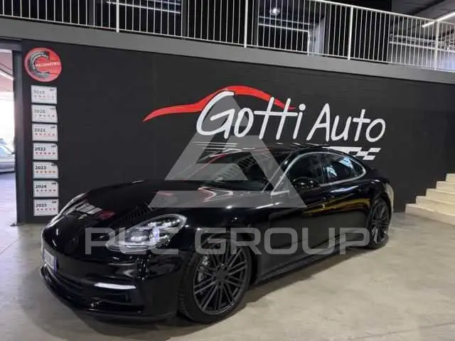 2017 Porsche Panamera