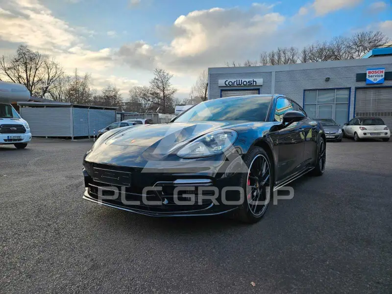 2017 Porsche Panamera