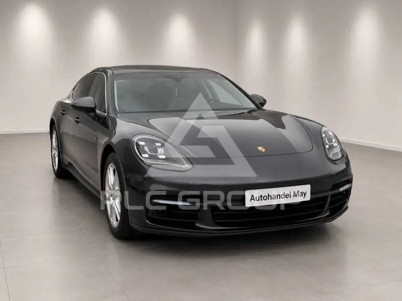 2017 Porsche Panamera