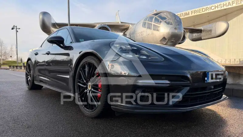 2017 Porsche Panamera