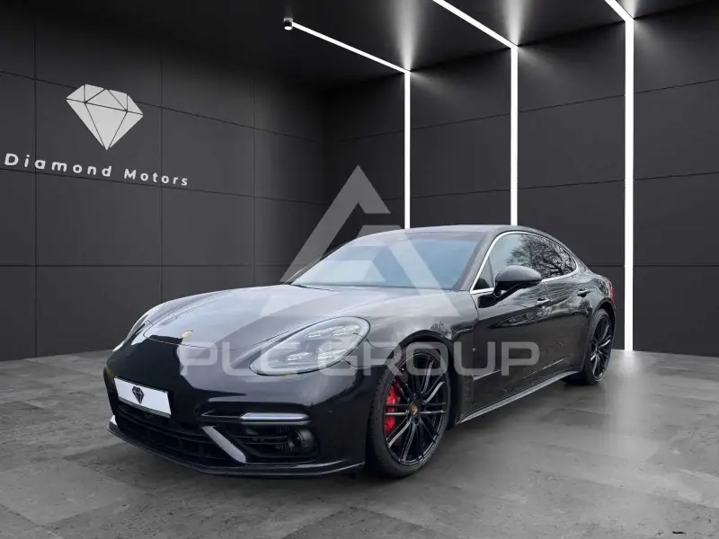 2017 Porsche Panamera
