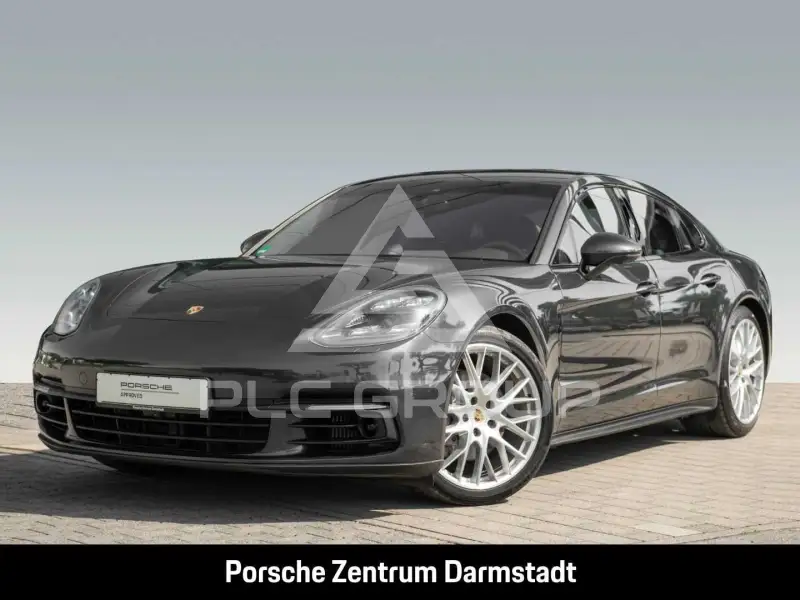 2017 Porsche Panamera