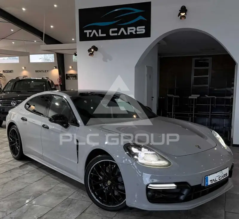 2017 Porsche Panamera