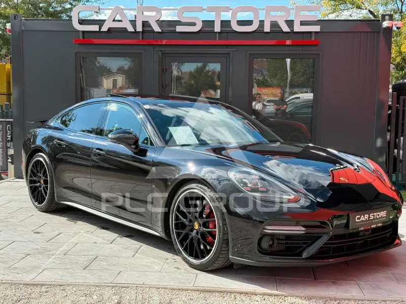 2017 Porsche Panamera