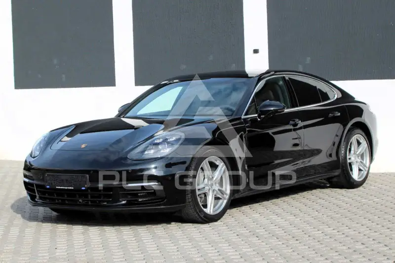 2017 Porsche Panamera