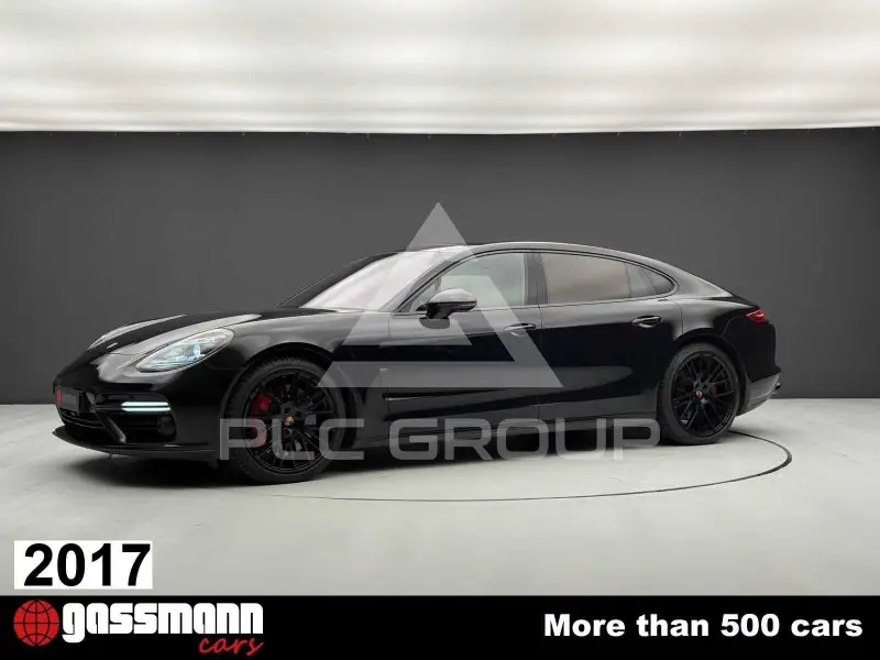 2017 Porsche Panamera