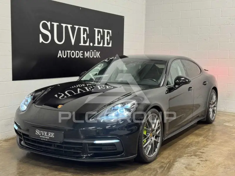2017 Porsche Panamera