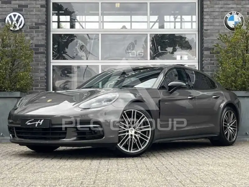 2017 Porsche Panamera