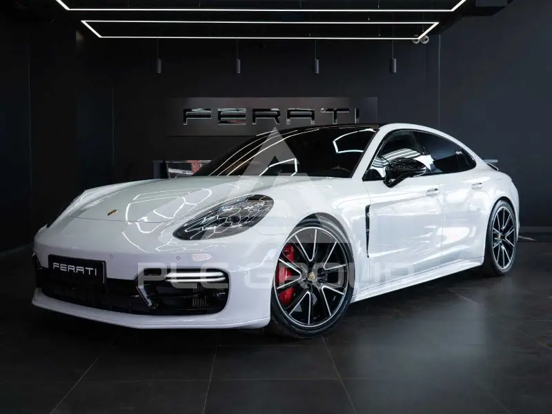2017 Porsche Panamera