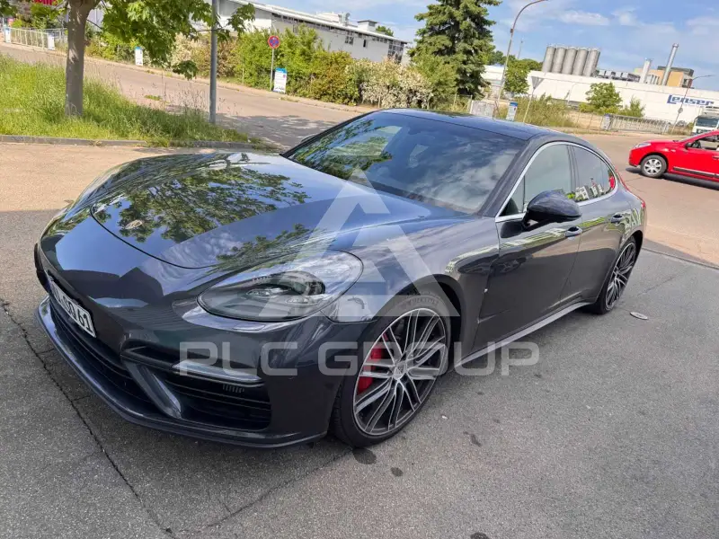 2017 Porsche Panamera