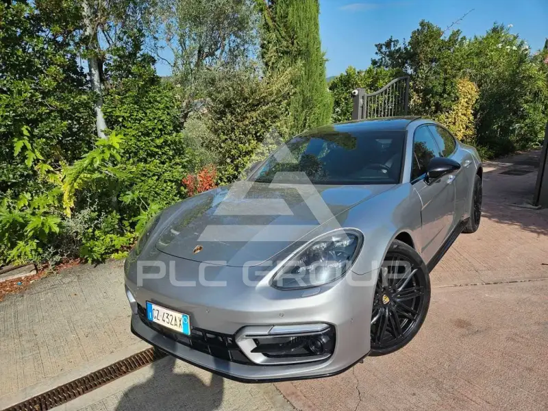 2017 Porsche Panamera