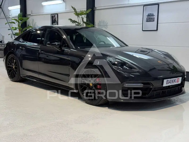 2017 Porsche Panamera