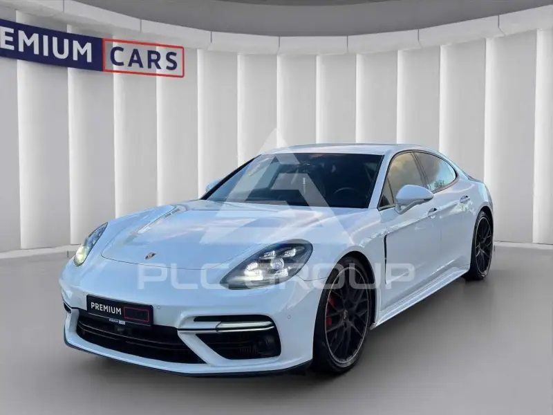 2017 Porsche Panamera