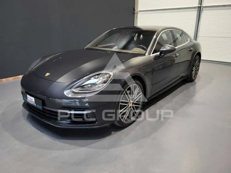 2017 Porsche Panamera