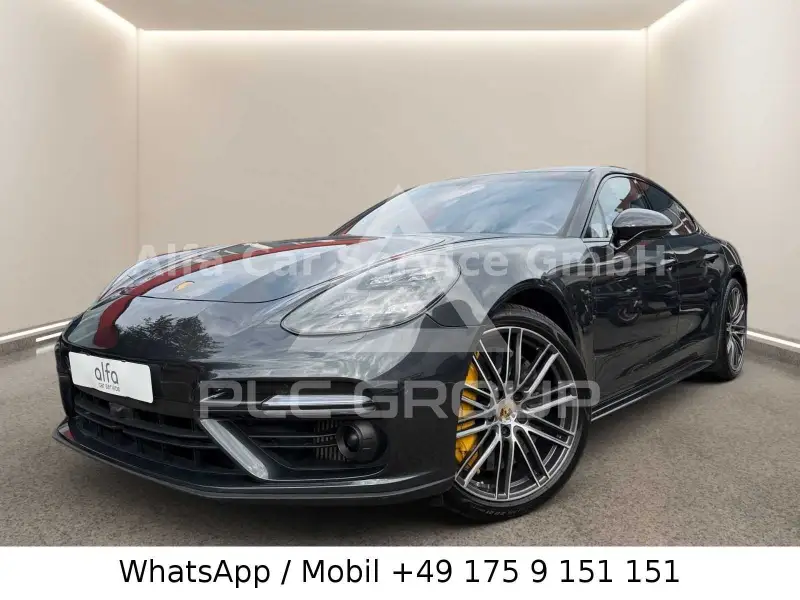 2017 Porsche Panamera
