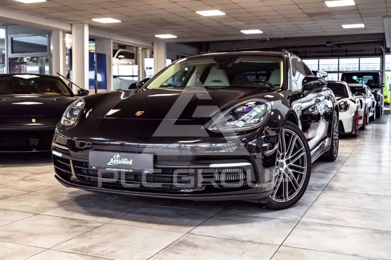 2017 Porsche Panamera
