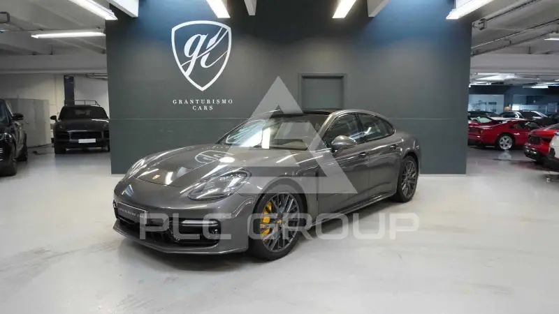 2017 Porsche Panamera