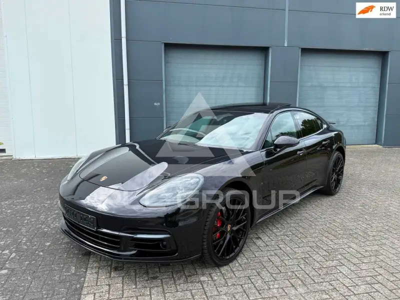 2017 Porsche Panamera