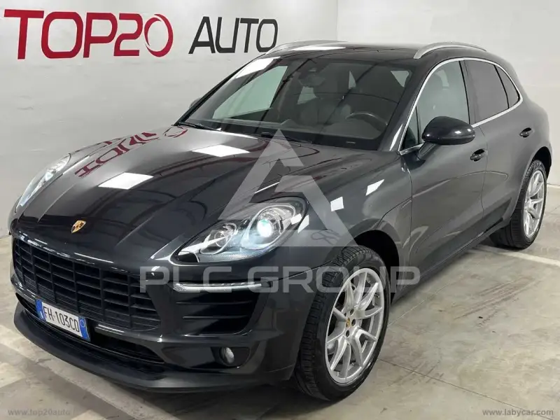 2017 Porsche MACAN
