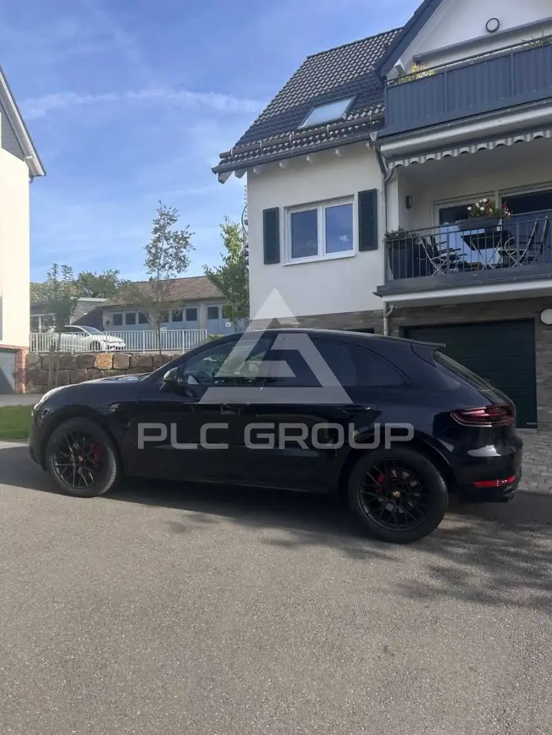 2017 Porsche MACAN