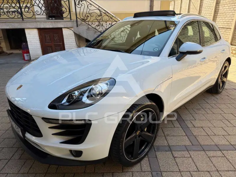 2017 Porsche MACAN