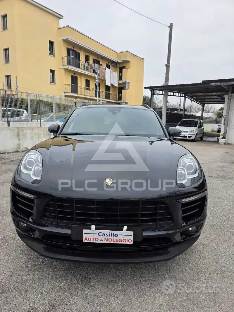 2017 Porsche MACAN