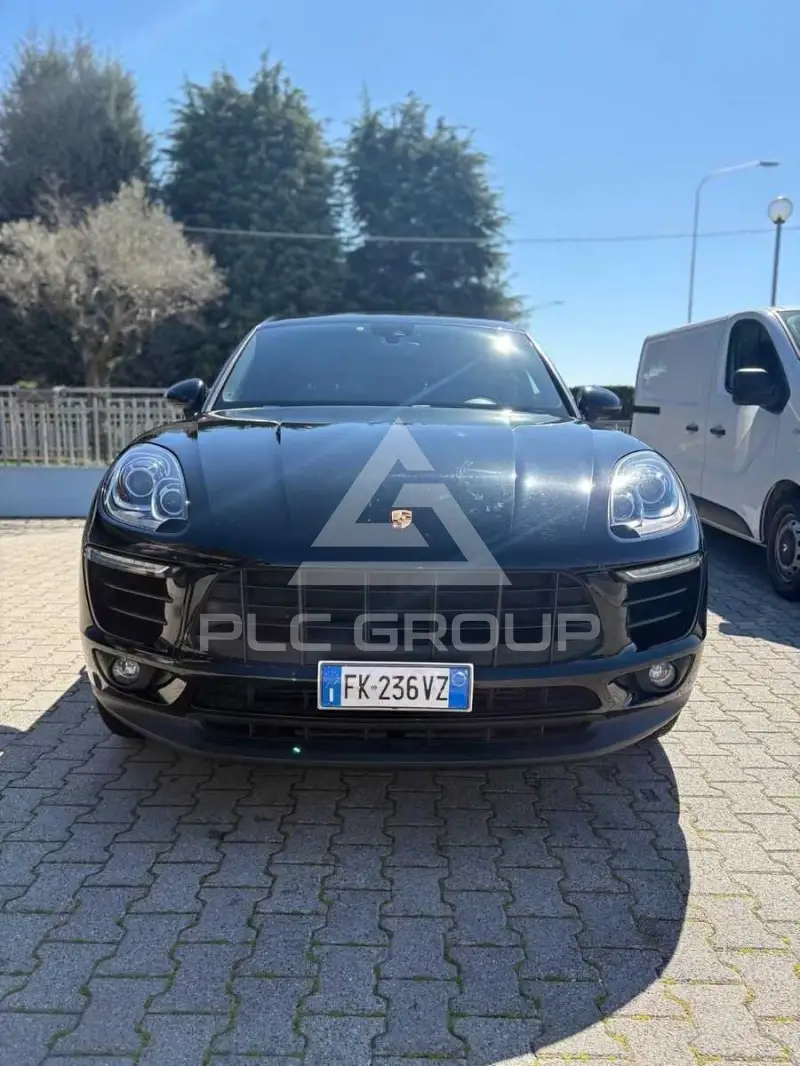 2017 Porsche MACAN