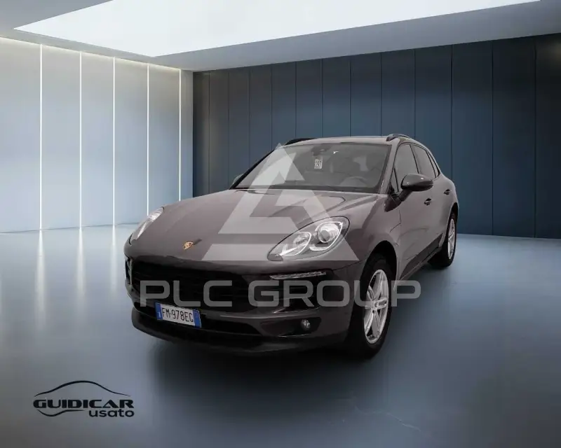 2017 Porsche MACAN
