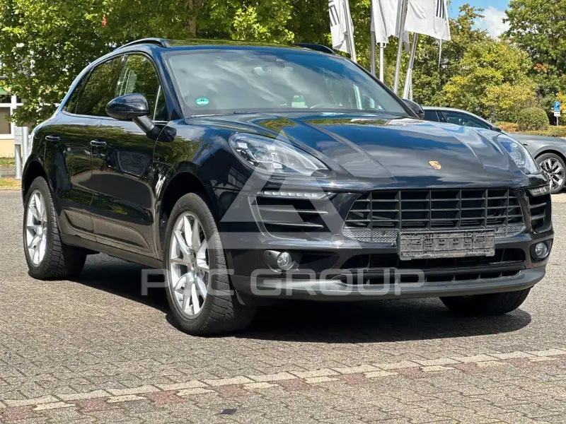 2017 Porsche MACAN