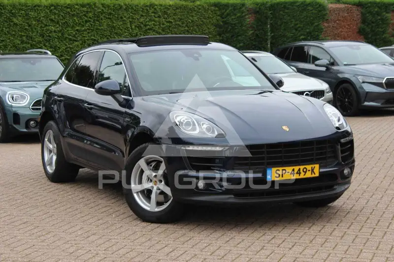 2017 Porsche MACAN