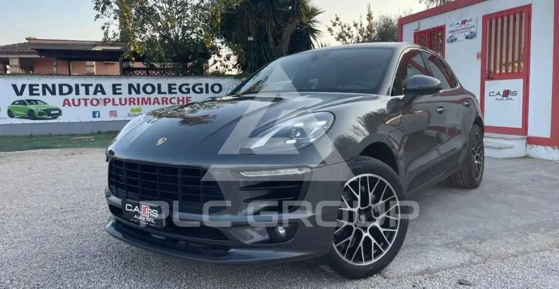2017 Porsche MACAN