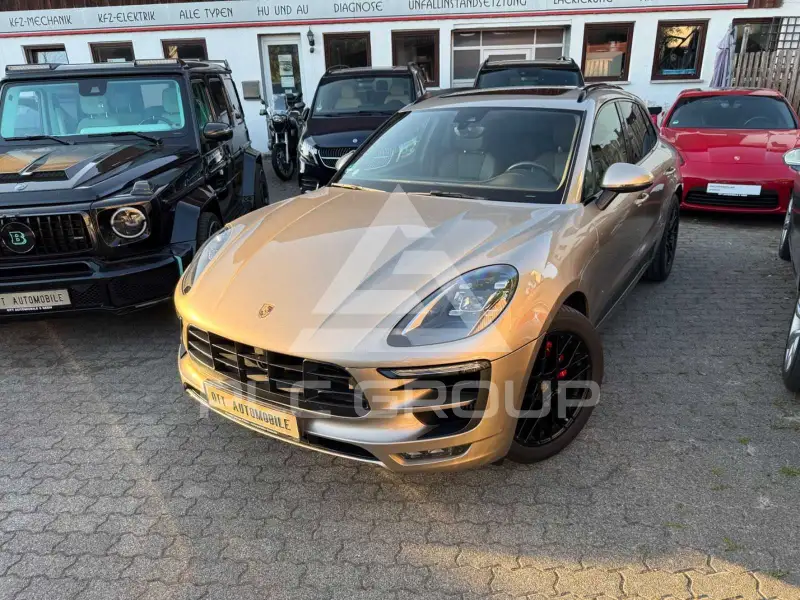 2017 Porsche MACAN