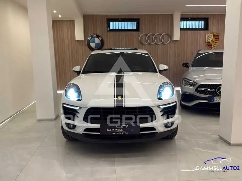 2017 Porsche MACAN