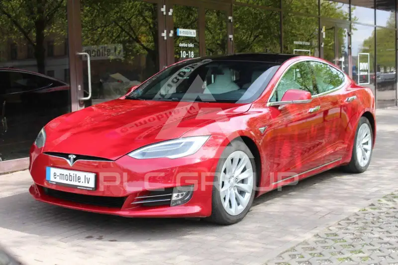 2017 Tesla Model S