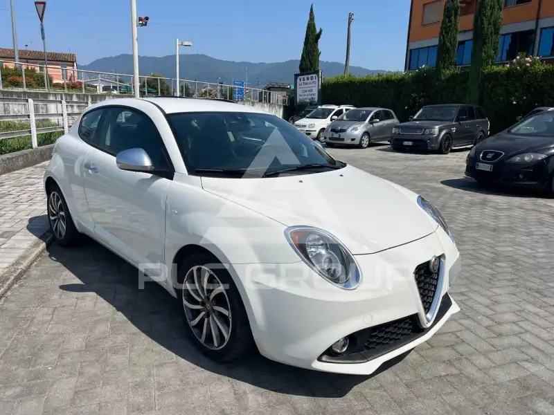 2017 Alfa Romeo Mito