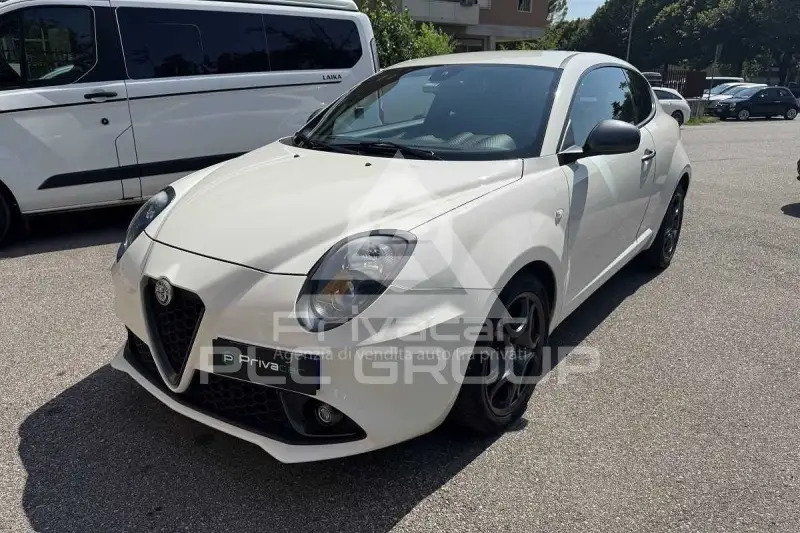 2017 Alfa Romeo Mito
